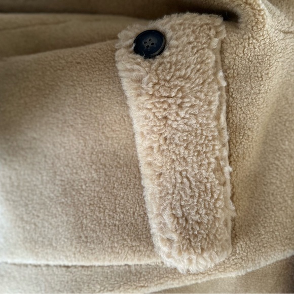 Dylan Tan Shearling Jacket - Picture 6 of 7